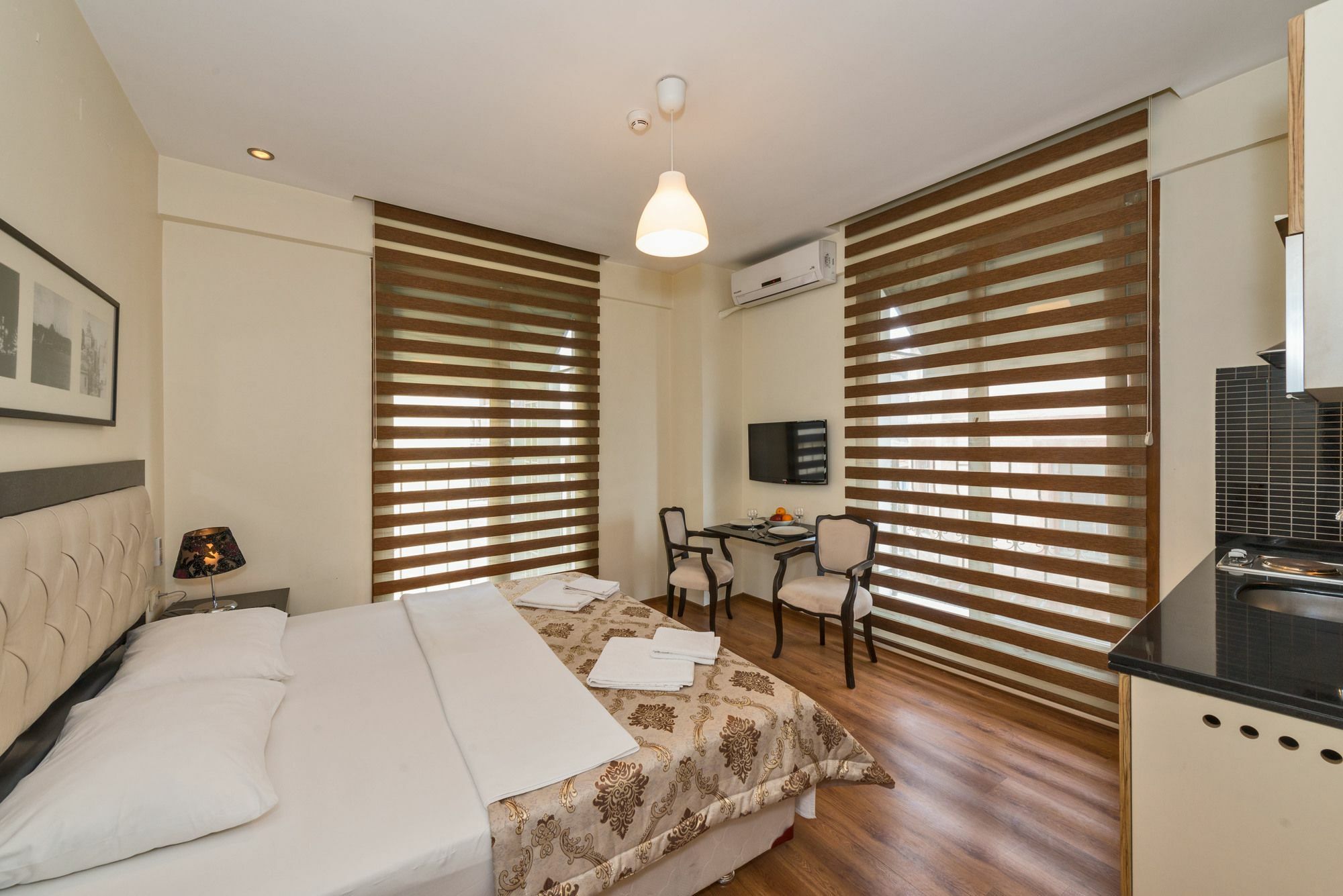Invictum Residence Istanbul Exterior photo